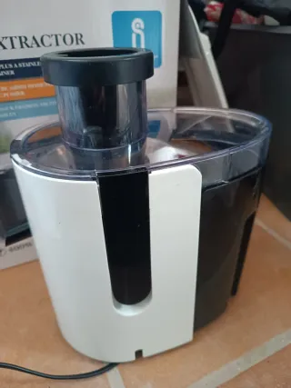Extractor de Zumo Aigostar 400W