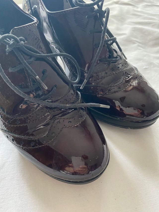 Botines Callaghan Charol Burdeos Talla 36