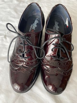 Botines Callaghan Charol Burdeos Talla 36