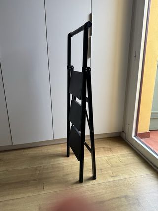 Escalera plegable aluminio 3 peldaños