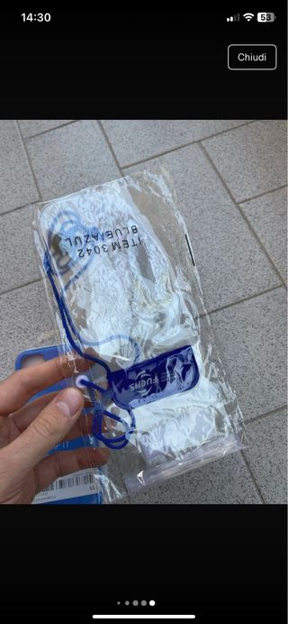 8 Cover Custodie iPhone 11 Nuove + due pellicole