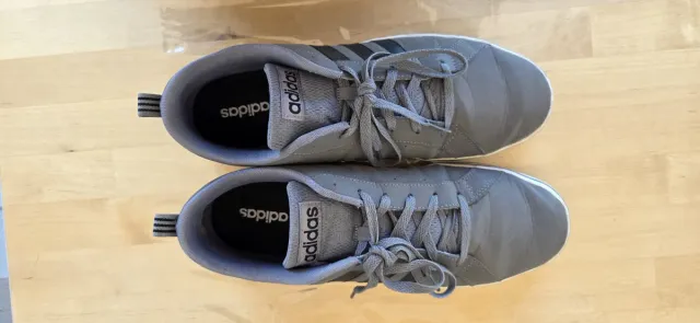 Scarpe Adidas Uomo Taglia 46 Grigie - con scatola