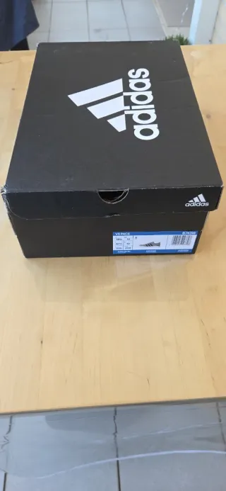 Scarpe Adidas Uomo Taglia 46 Grigie - con scatola