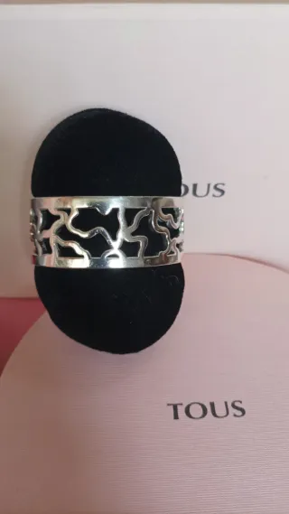 Brazalete tous de plata y cuero