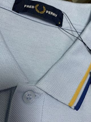 Polo Fred Perry Azul con Logo