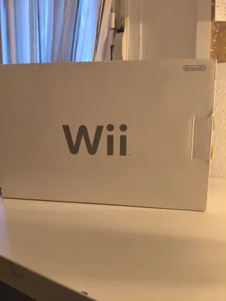 Nintendo Wii + Wii Sports