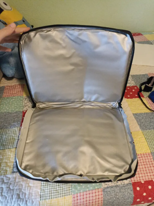 Funda ordenador Tucano 12 con bolsillo