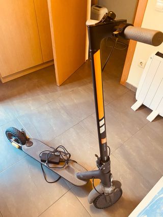Patinete Xiaomi averiado para piezas