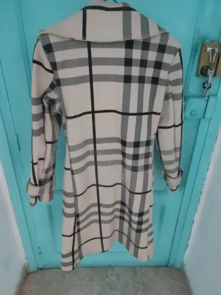 Sobretodo cuadros beige y gris New Collection