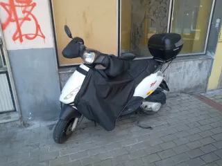 Piaggio Zip 50cc Scooter