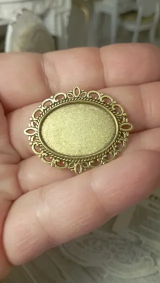 Set Vino e Giornale Miniatura Dollhouse 1:12