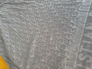 Fular Christian Dior Seda Gris