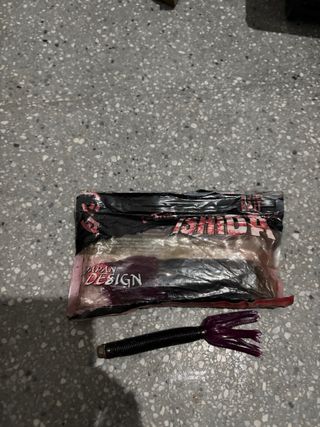 Lotes de pesca: señuelos y sedal