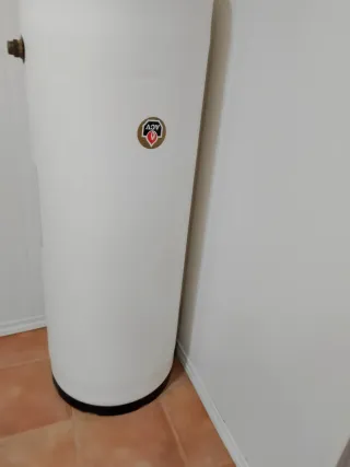 Calentador eléctrico ACV Blanco y Negro