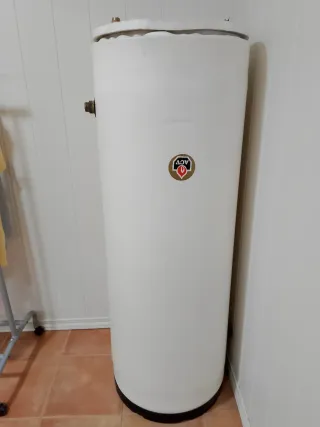 Calentador eléctrico ACV Blanco y Negro