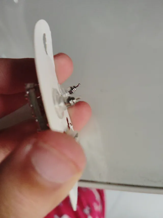 Pendientes WALINA Cuadrados Rojos y Plateados