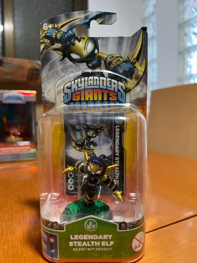 Skylanders Giants Legendary Stealth Elf