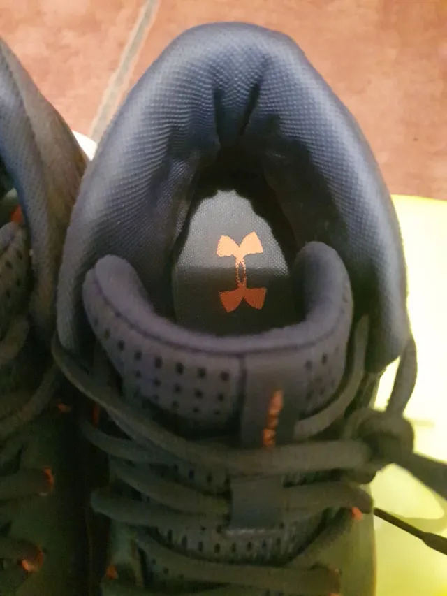 Botas Baloncesto Under Armour Talla 35.5