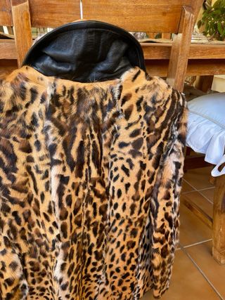 Chaqueta de pelo estampado leopardo