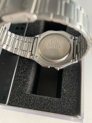 Reloj Casio A158WA-1DF Digital Plata