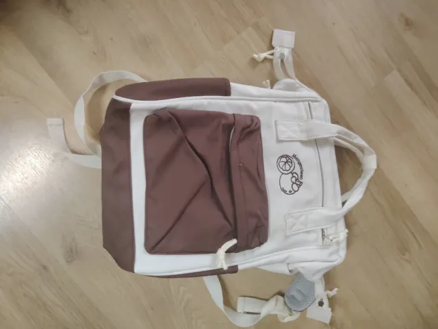 Zaino portatile marrone e bianco grande