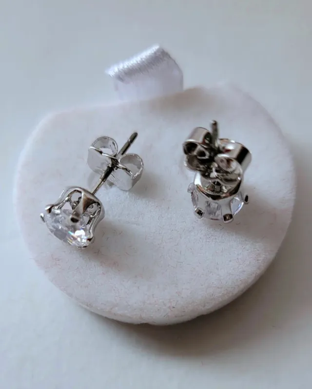 Pendientes de plata con circonita NUEVOS