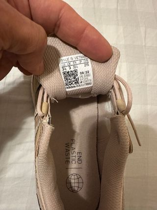 Zapatillas Adidas Beige y marron