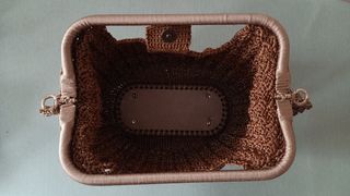 Borsa uncinetto marrone e oro