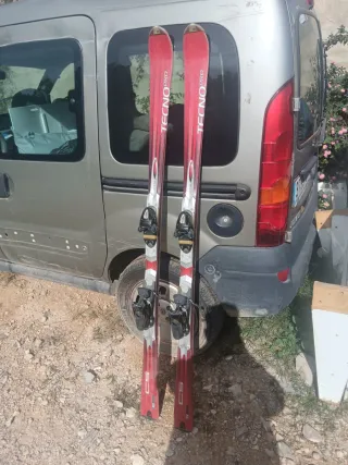 Esquís adulto TecnoPro