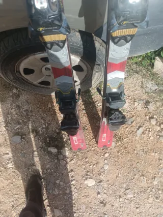 Esquís adulto TecnoPro