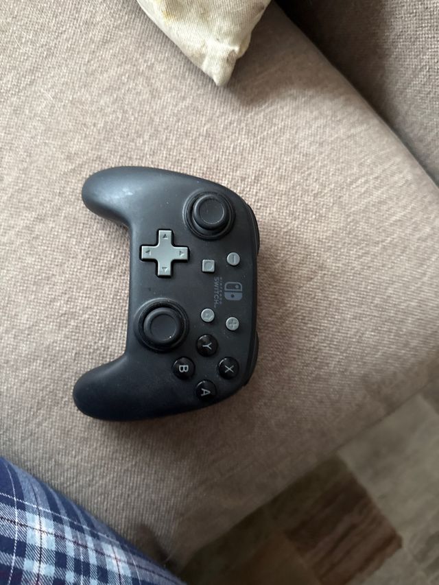 Controle Nintendo Switch Pro