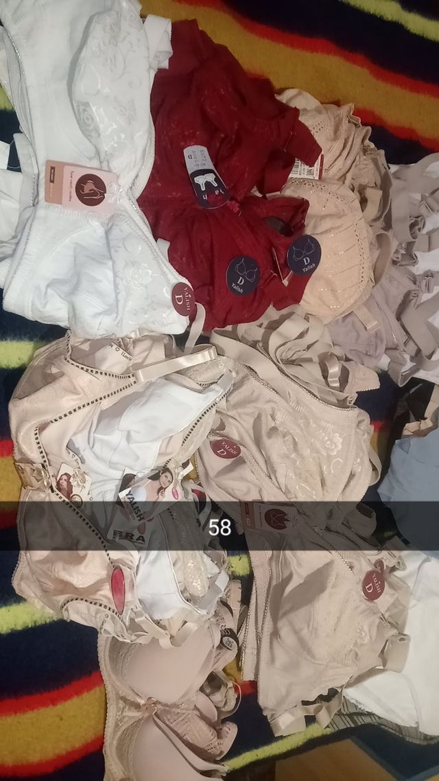 Lote Ropa Interior Mujer Beige y Rojo