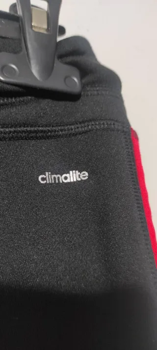 Chándal Adidas Negro y Rojo