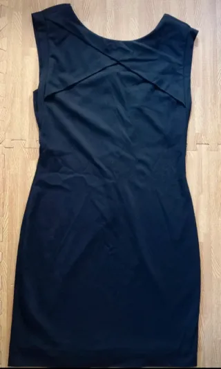 Lote Ropa Mujer: Vestido Negro y Chaqueta Gris