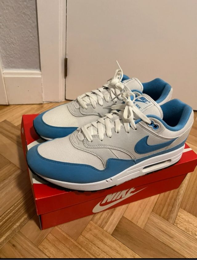 Zapatillas Nike Air Max 1 Azul y Blanco