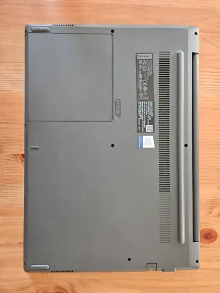 Lenovo V330 Notebook
