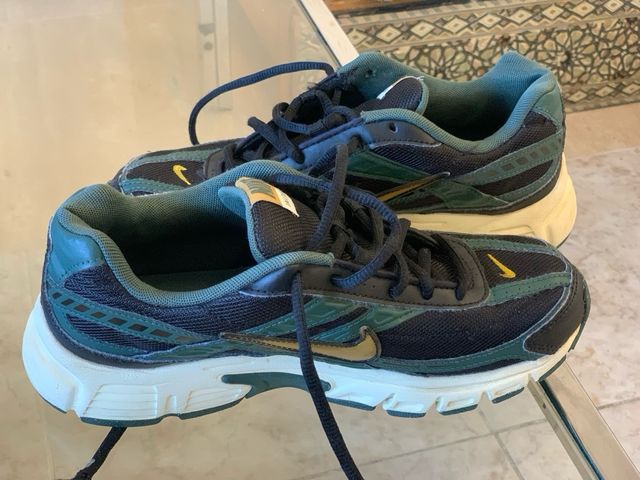 Zapatos Nike HQ3611-010 Talla 40