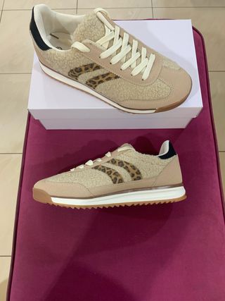 Scarpe sportive leopardo effetto peloso