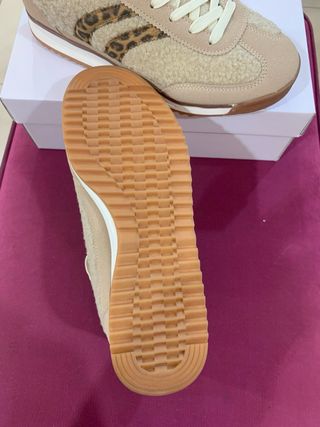 Scarpe sportive leopardo effetto peloso