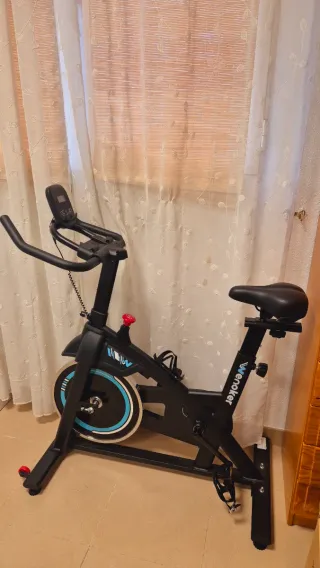 Bicicleta Estática Wenoker Negra