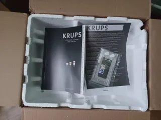 Cafetera Krups EA81K870 Negra NUEVA SIN ESTRENAR