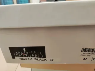 Stivaletti n. 37 con tacco