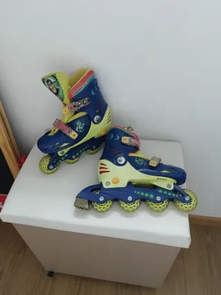 Patines en línea infantiles Buzz Lightyear