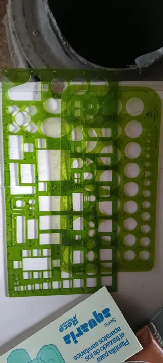 4unid, plantillas para montaje aparatos sanitarios