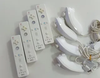 Wii Remote +nunchuk x4
