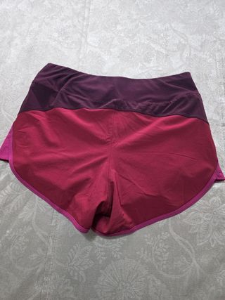 SHORT DEPORTIVO TALLA S. MARCA DOMYOS