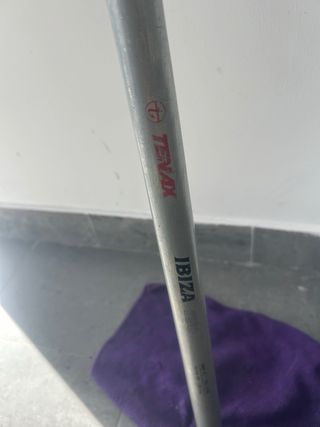 Caña de pescar con carrete