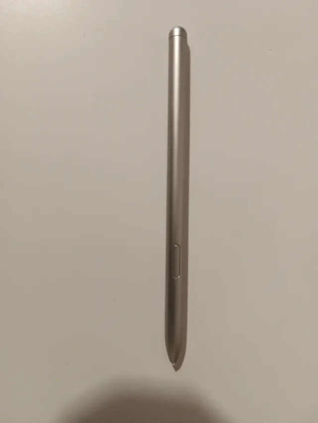 Samsung Galaxy Tab S7 FE Plateado, sin caja.