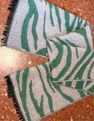 Bufanda con estampado cebra