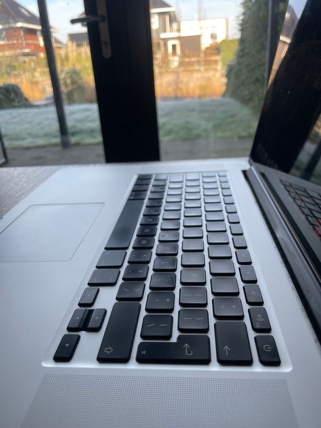 MacBook Pro Apple 15inch, Retina -16GB / 500GB SSD